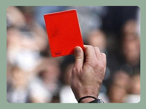 Зеленая карточка – зачем она в футболе