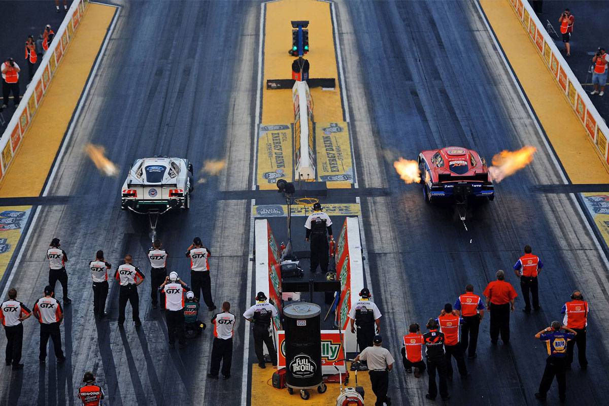 Особенности соревнования drag racing