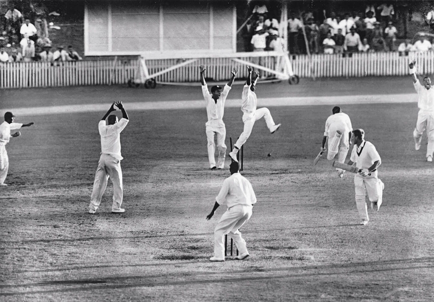 Библиография крикета - bibliography of cricket
