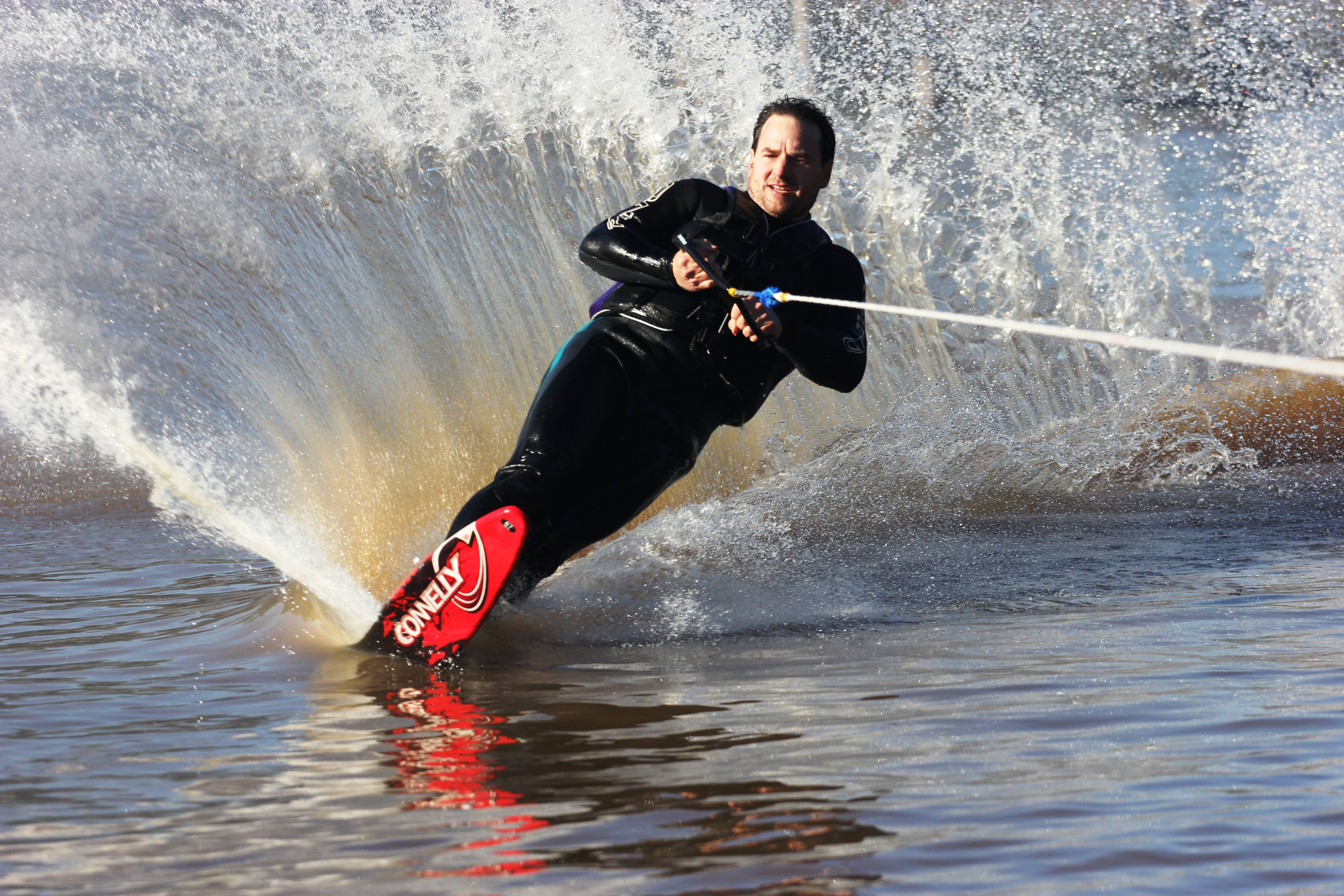 Уроки для начинающих воднолыжников - учимся кататься на водных лыжах