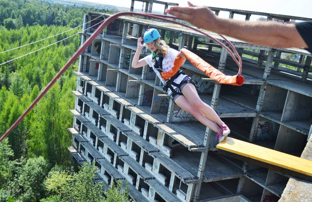 Jumping фитнес – джампинг фитнес (батут). польза и противопоказания. тренировки