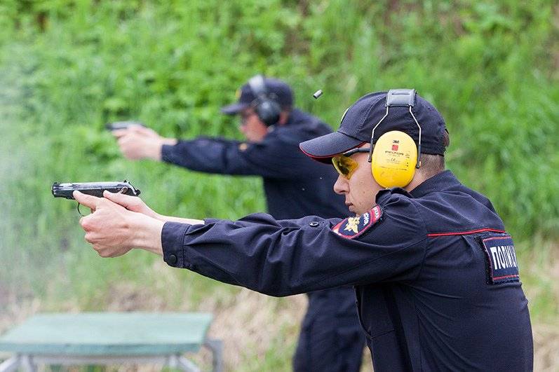 Состояние застывшей посредственности в стрельбе. остановка в росте спортивных результатов. победа в стрельбе из положения лежа. поражение в спорте